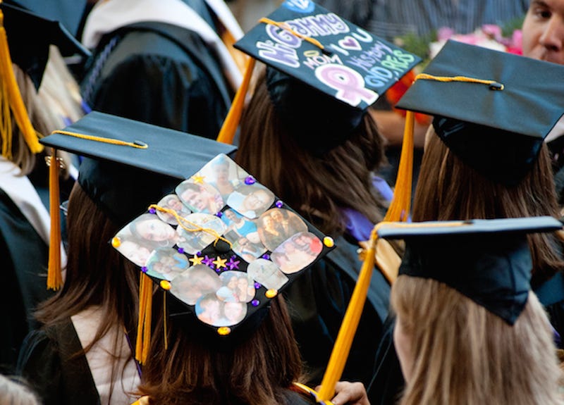 Rekomendasi Hadiah Wisuda Unik Untuk Wanita Kekinian
